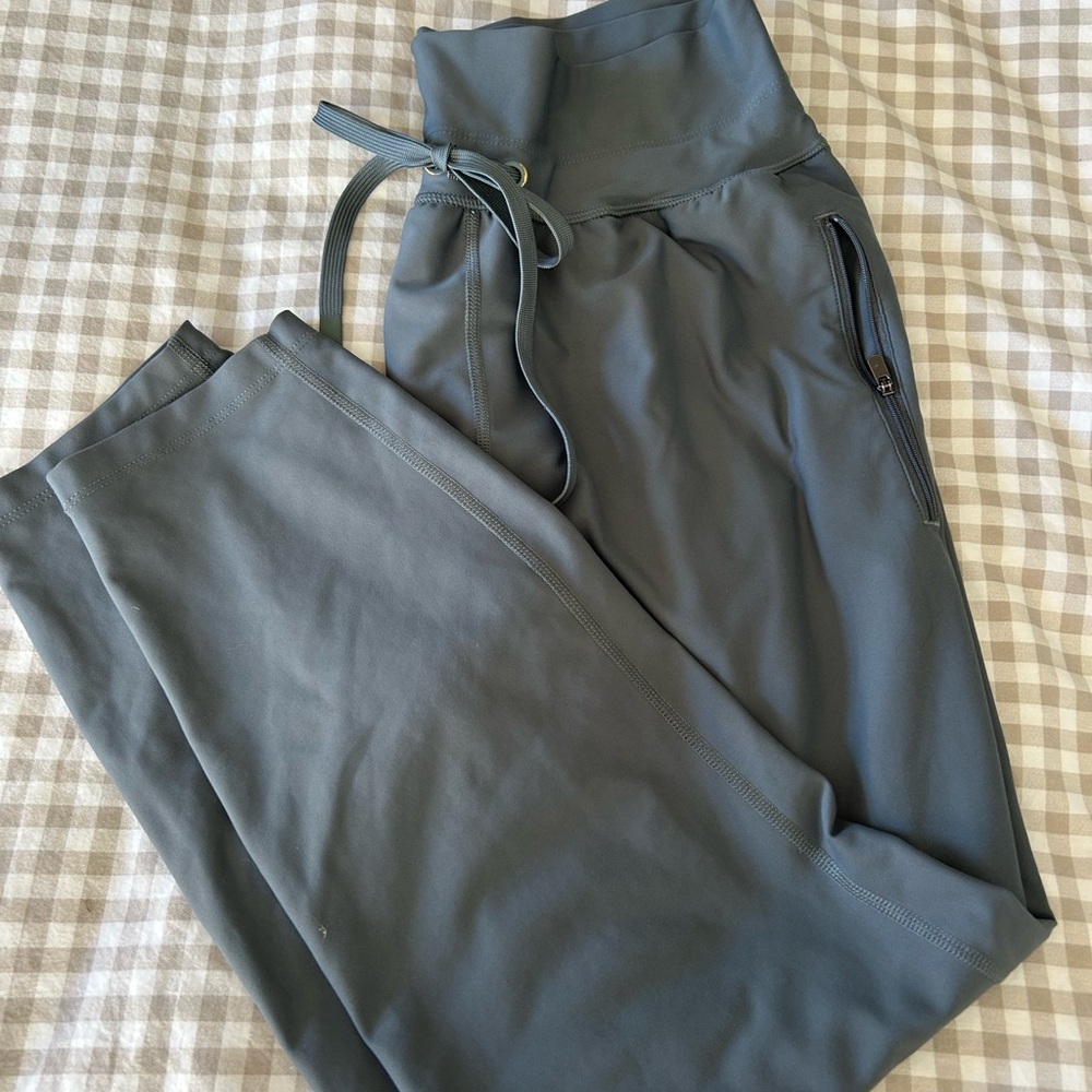 Old Navy Active Tech Joggers